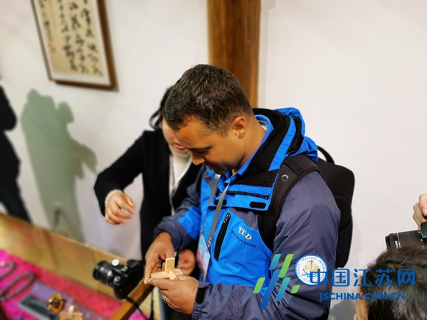 微信图片_20191206170742.jpg