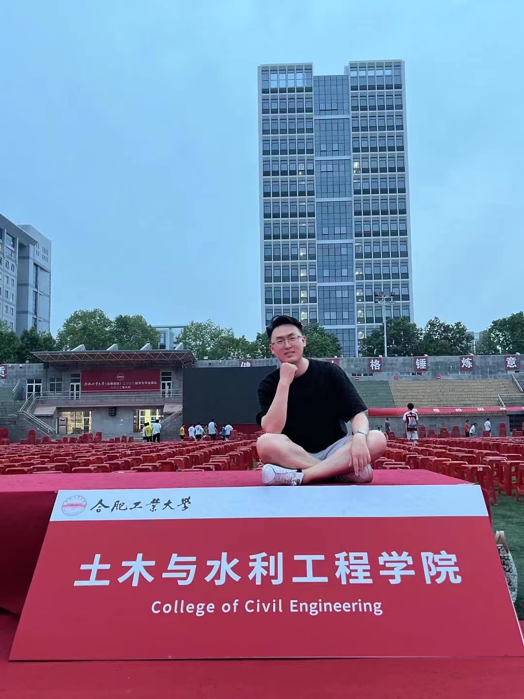 毕业照.jpg